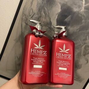 Bundle listing 2 bottles